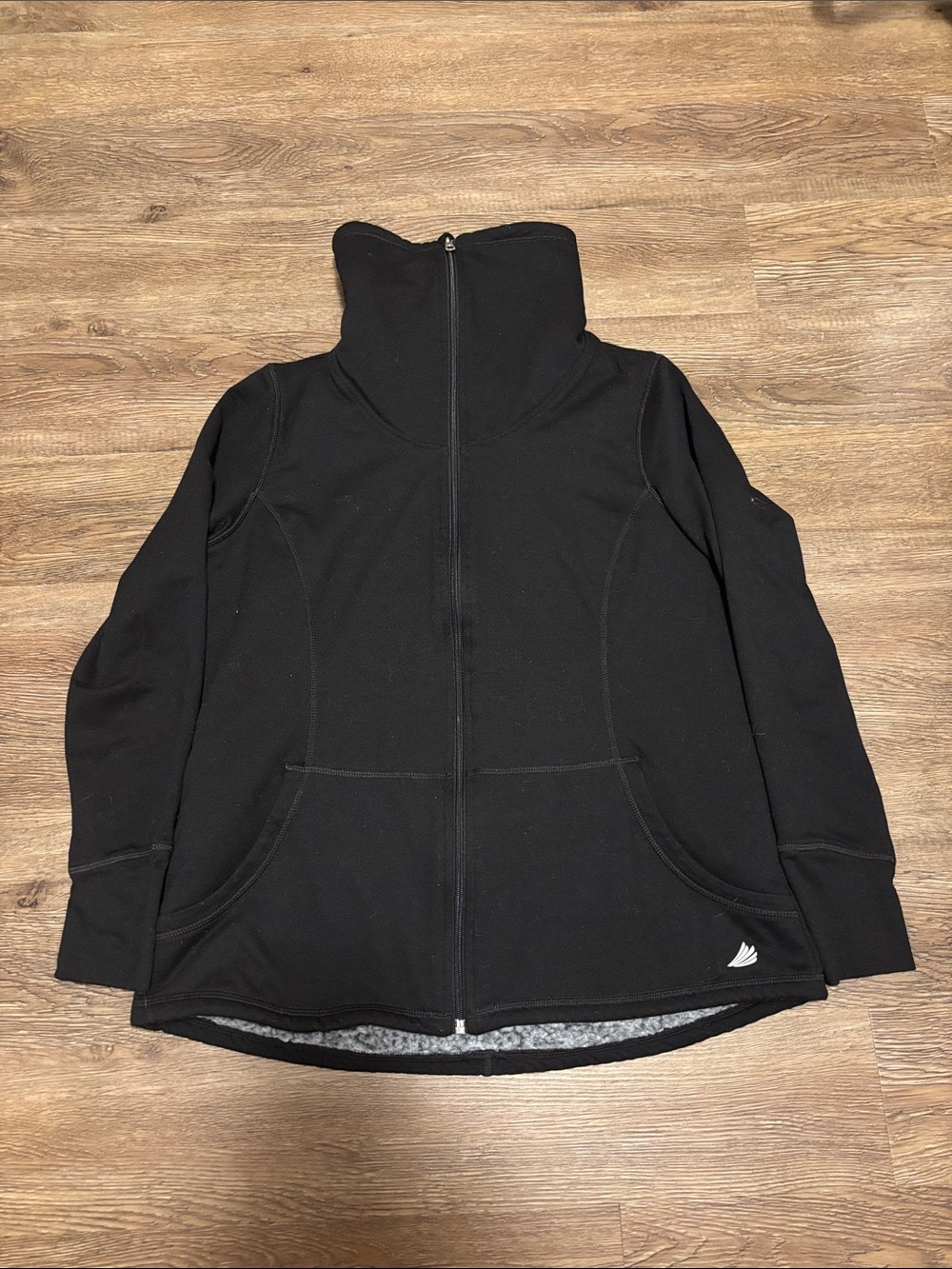 women’s black fleece lined jacket